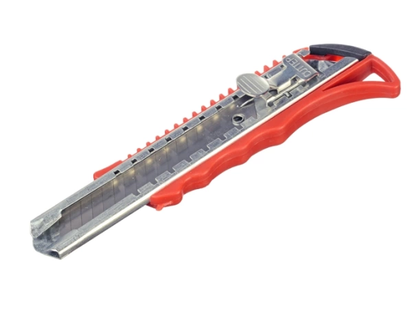 Нож малярный 18мм "О4" Strong Standart СТУ-21400004 - интернет-магазин «Стронг Инструмент» город Омск